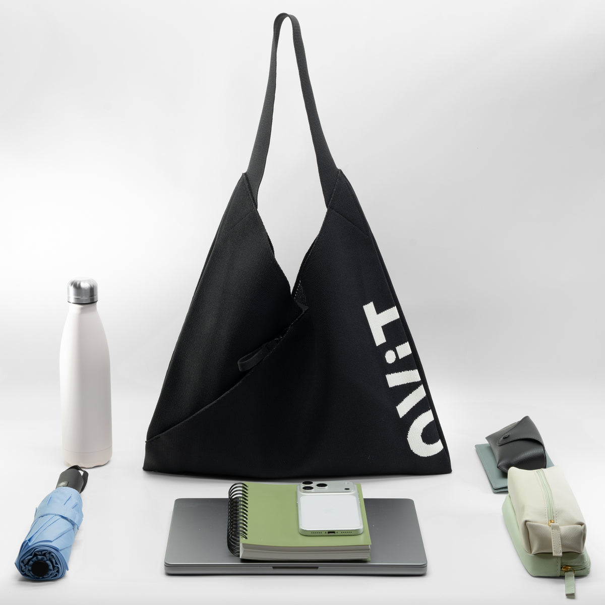 Alex Hobo in Black