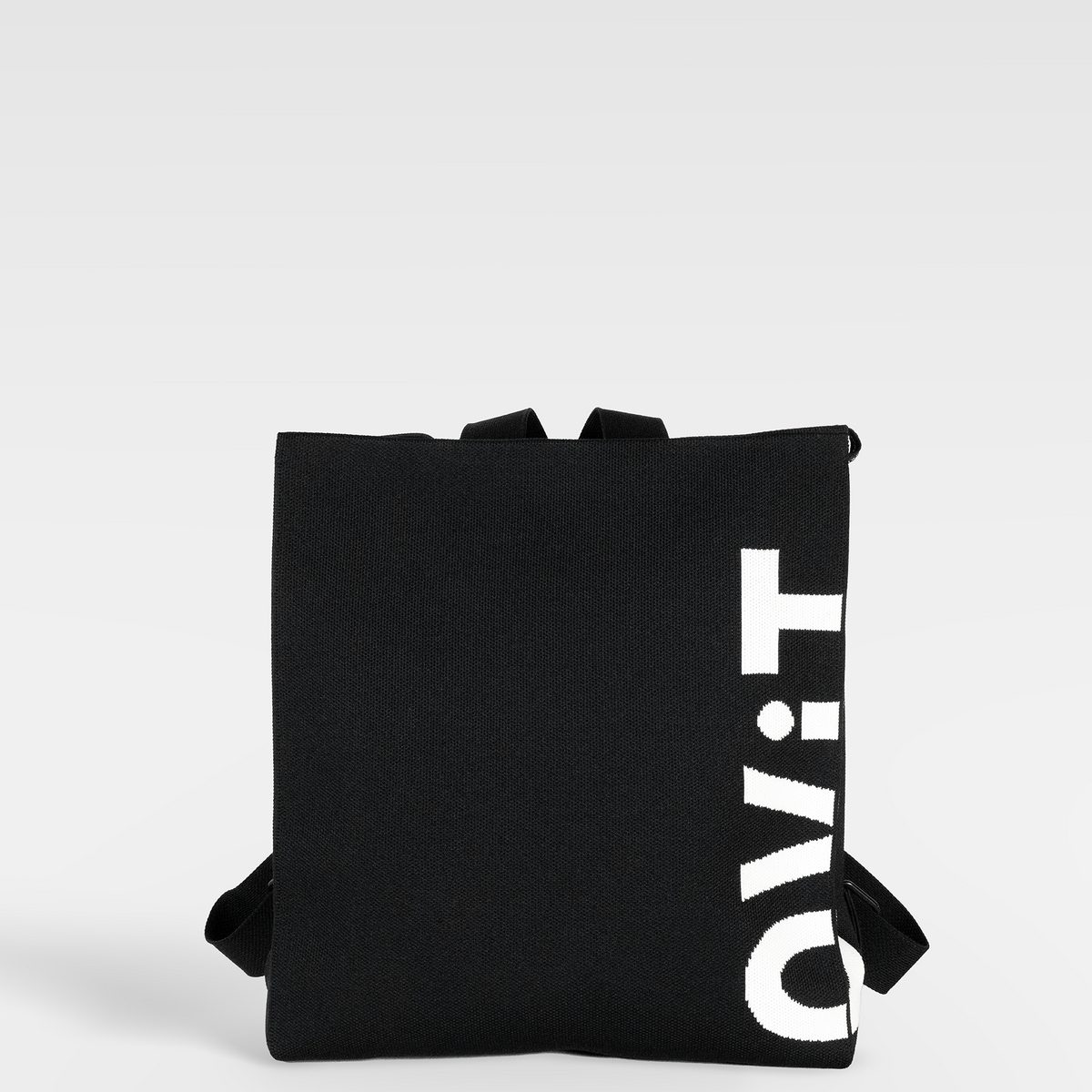 Max Backpack in Black.