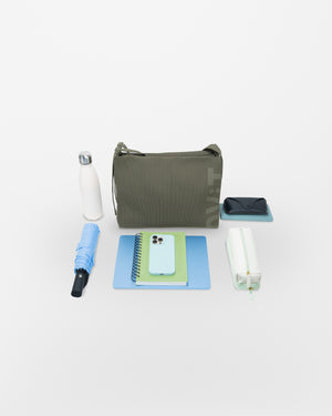 Max Messenger in Olive Green