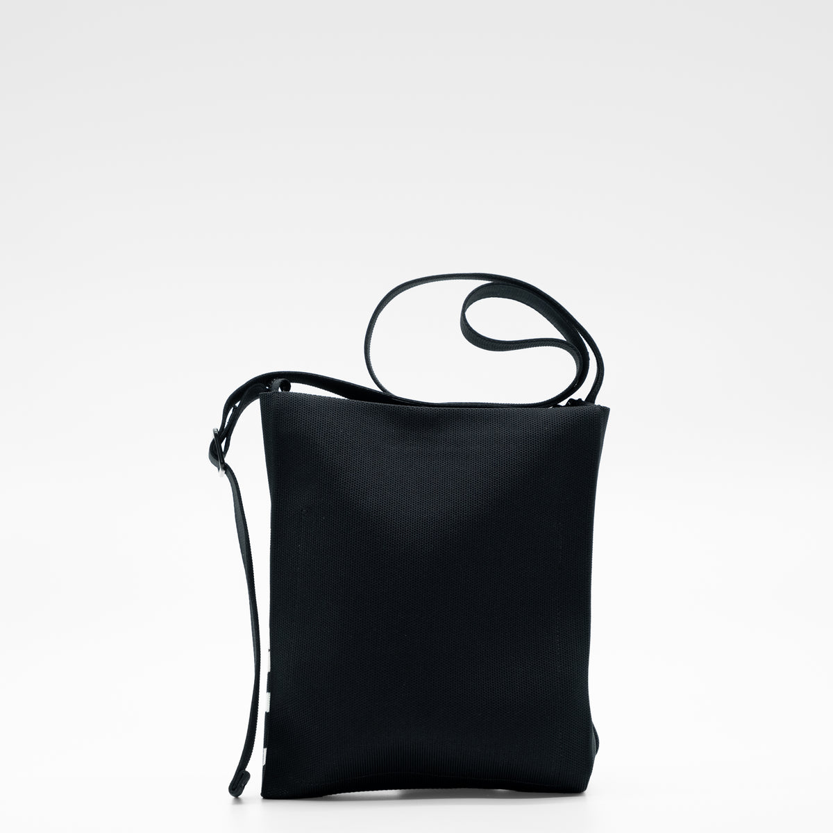 Alex Crossbody in Black
