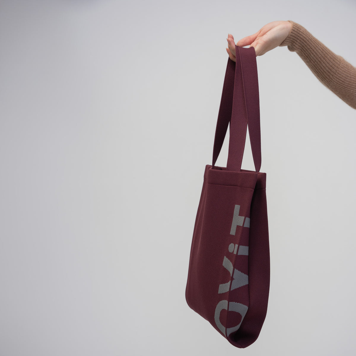 Max Tote in Burgundy