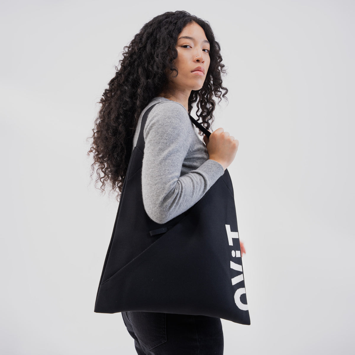 Alex Hobo in Black