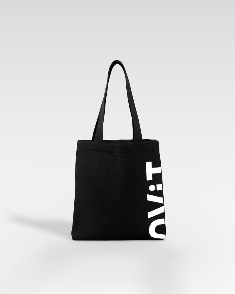 Max Tote in Black