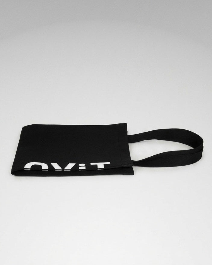 Max Tote in Black