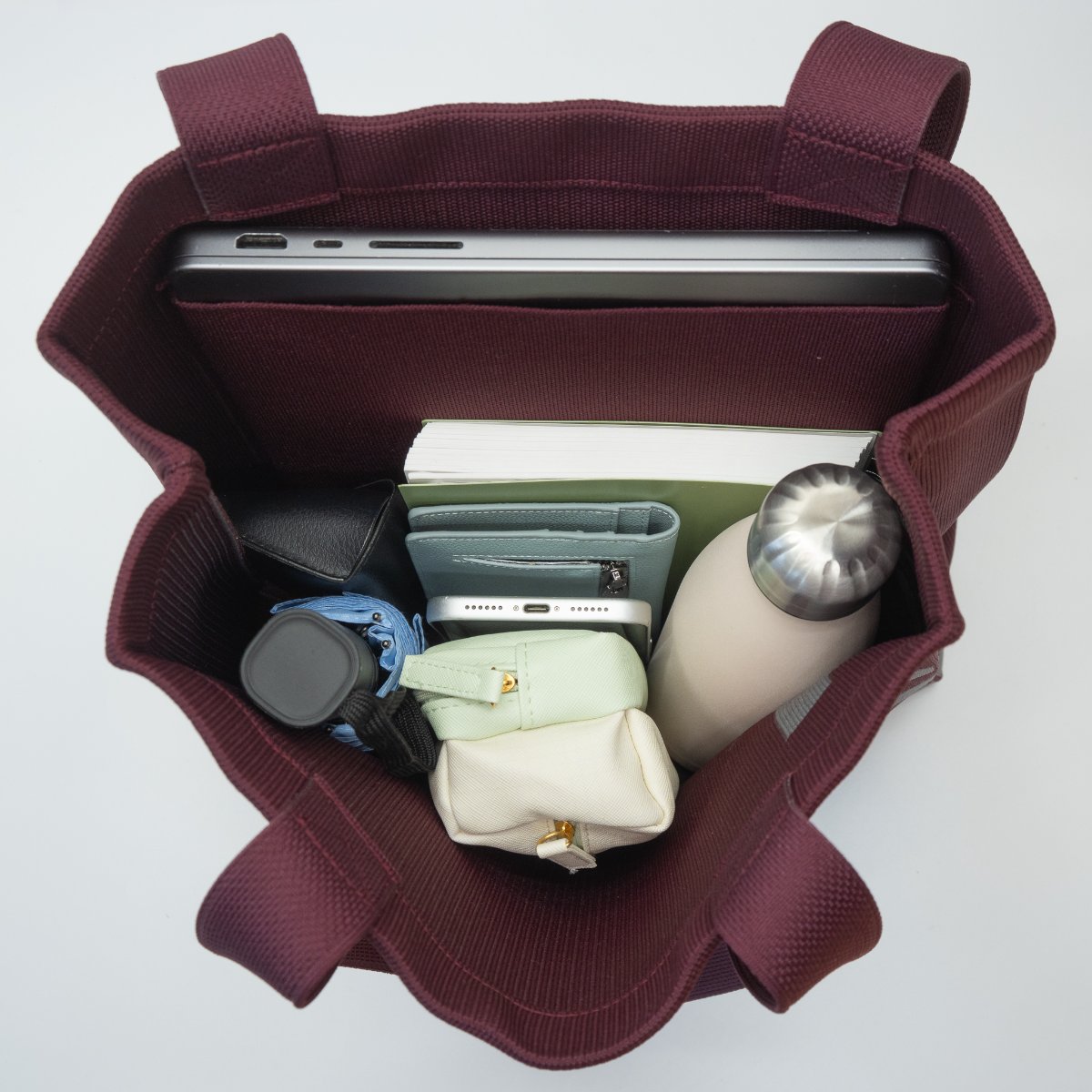 Max Tote in Burgundy